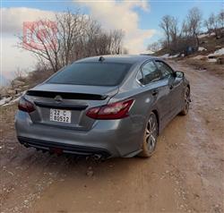 نيسان ألتيما